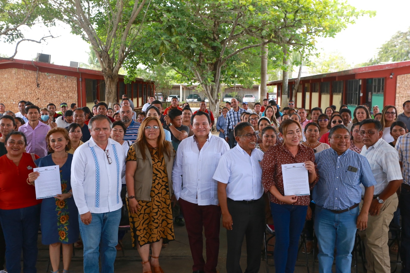 “Huacho” informó sobre los apoyos que dará el Gobierno federal