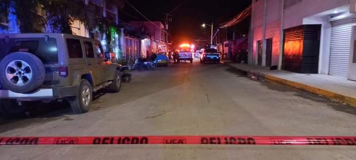 Los heridos fueron trasladados a bordo de ambulancias al Hospital General de Playa del Carmen, donde se reportó su estado de salud como delicado