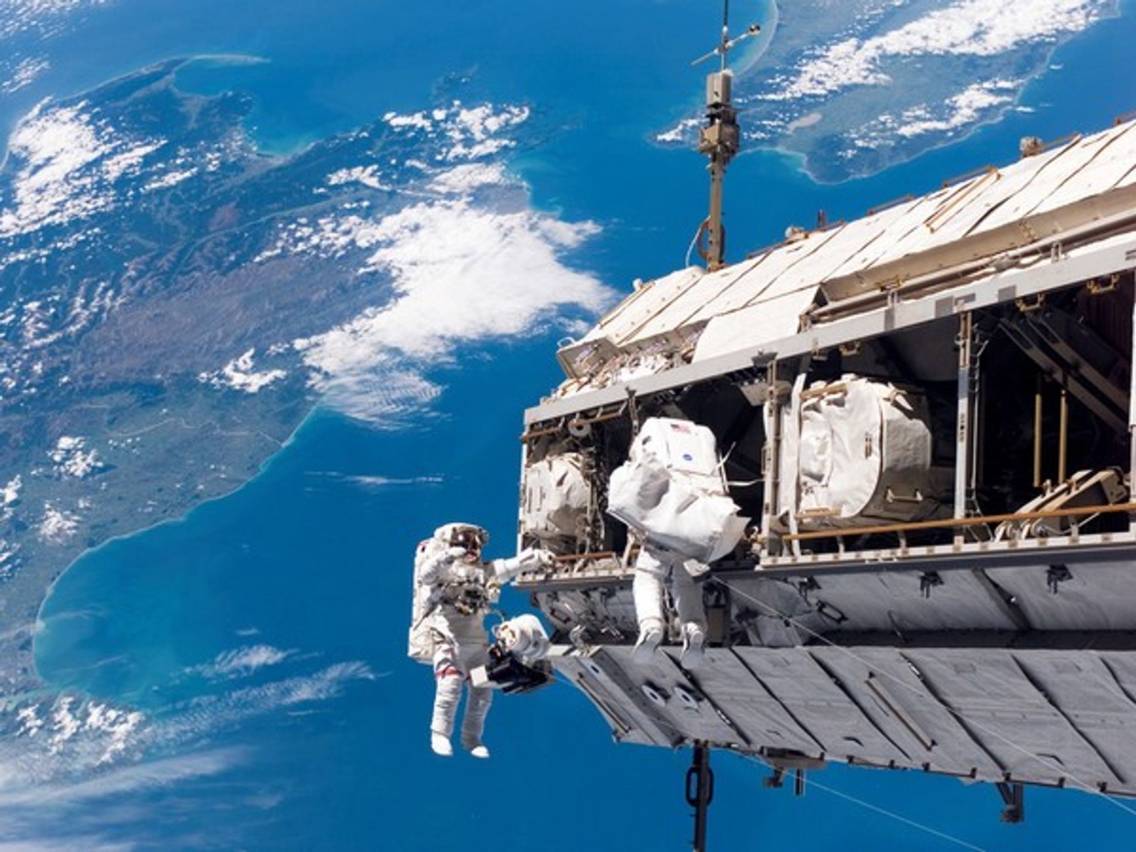 La NASA planea destruir la EEI