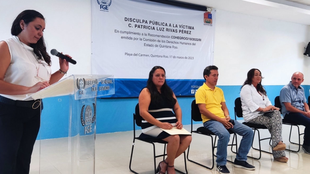 Hoy a casi dos años, Patricia Luz recibió las disculpas públicas por parte de la Vice Fiscal de Derechos Humanos Hoy a casi dos años, Patricia Luz recibió las disculpas públicas por parte de la Vice Fiscal de Derechos Humanos