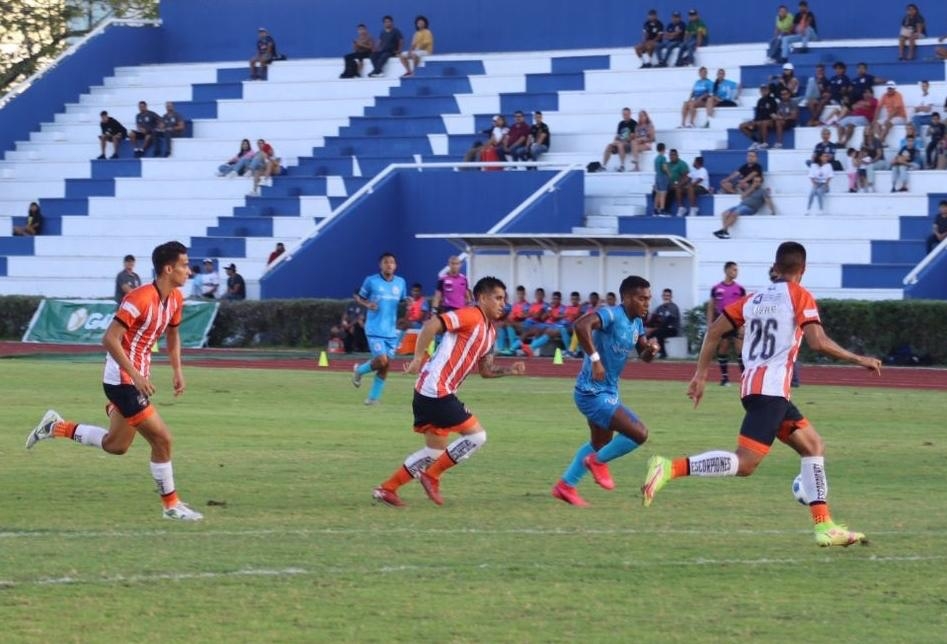 Inter de Playa luchó hasta el último minuto por lograr el gol de la victoria