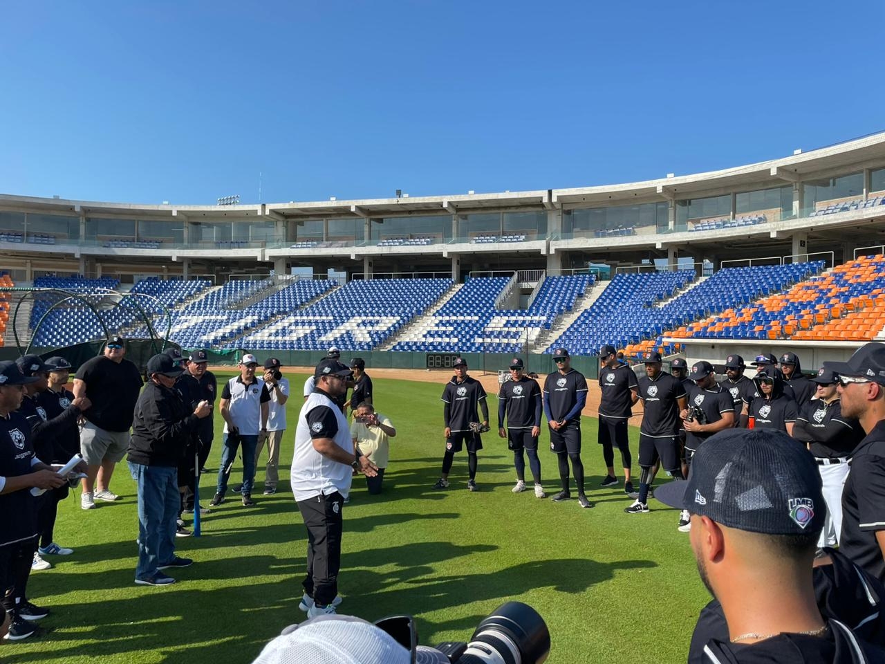 Los entrenamientos iniciaron en el Estadio 'Beto Ávila' de Cancún