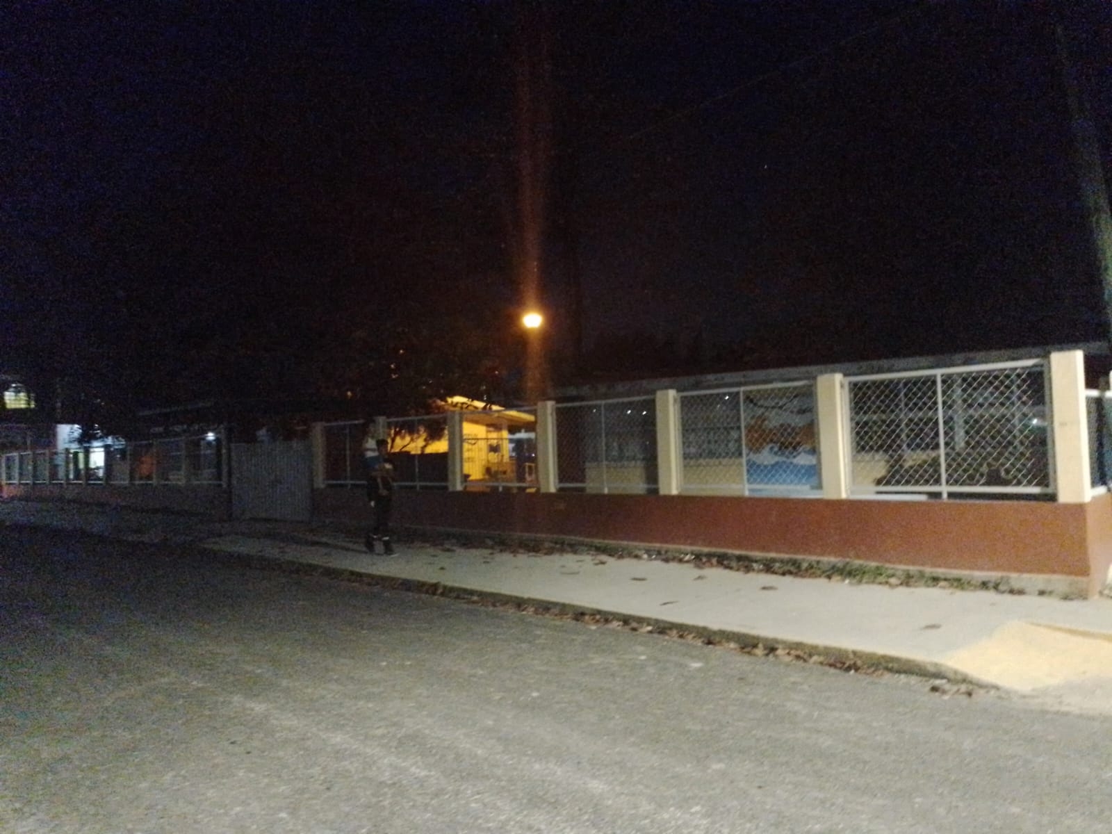 Los maestros se percataron del robo al llegar a la escuela y ver que no contaban con electricidad Los maestros se percataron del robo al llegar a la escuela y ver que no contaban con electricidad