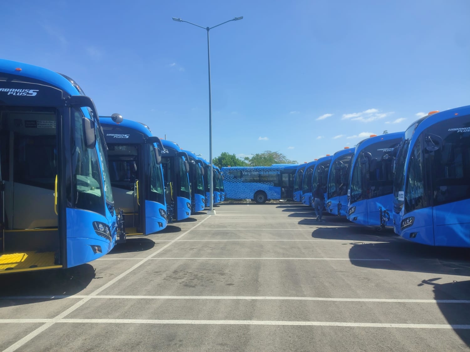 Las nuevas unidades del Circuito Metropolitano Va y Ven de Mérida ya comenzarán a circular