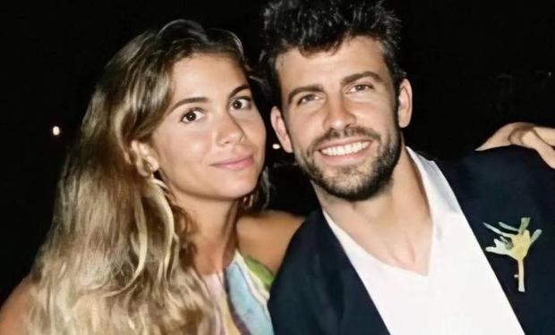Shakira logra que Clara y Piqué cancelen su boda
Shakira logra que Clara y Piqué cancelen su boda