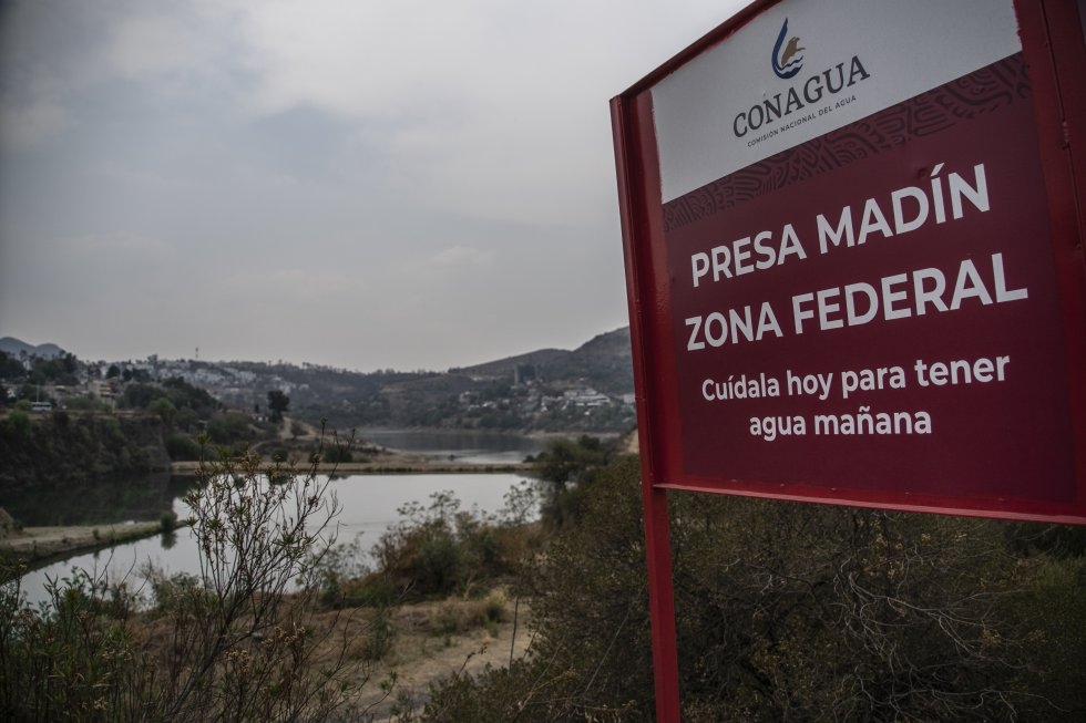 Las creencias populares de Atizapán aseguran que un dinosaurio es el vigilante de la Presa Madín