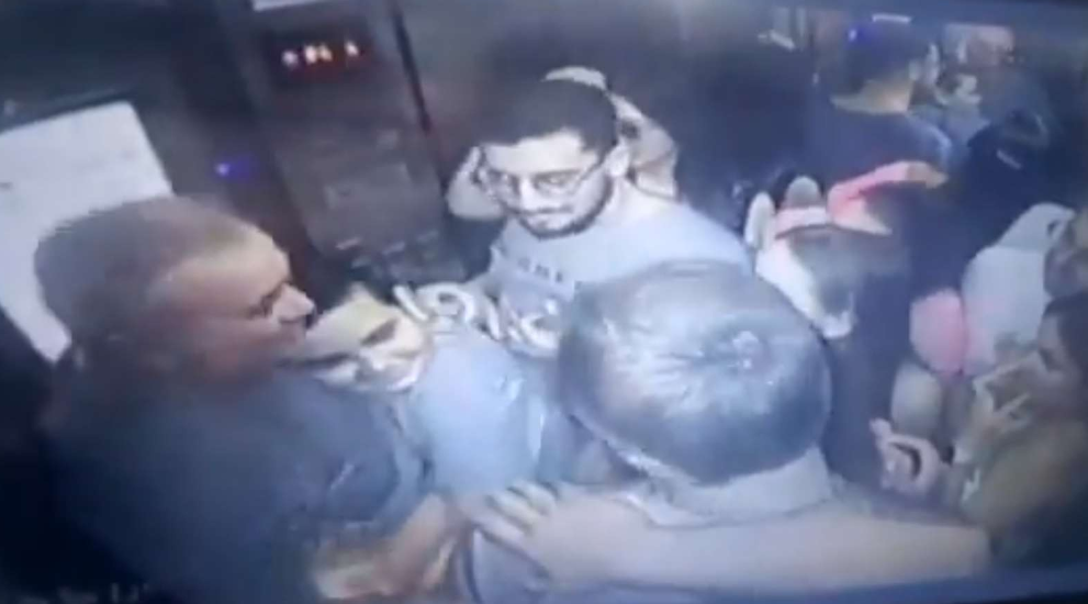 Elevador de un edificio se desploma y deja tres lesionados en Brasil: VIDEO