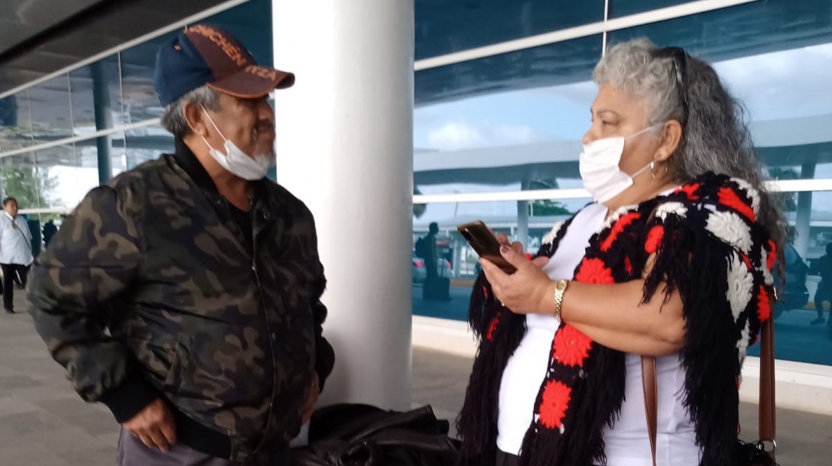 El migrante aprovechó para invitar a los turistas nacionales y extranjeros a visitar Bokobá El migrante aprovechó para invitar a los turistas nacionales y extranjeros a visitar Bokobá