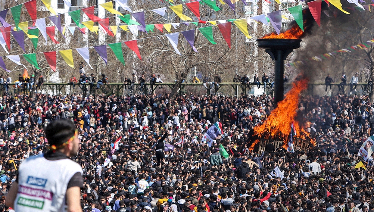 Esta fiesta tradicional se celebra en ciudades como Irán e India Esta fiesta tradicional se celebra en ciudades como Irán e India