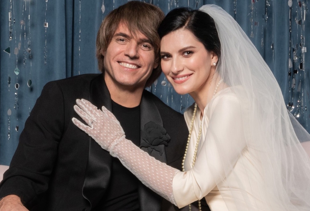 Laura Pausini y Paolo Carta contraen matrimonio Laura Pausini y Paolo Carta contraen matrimonio