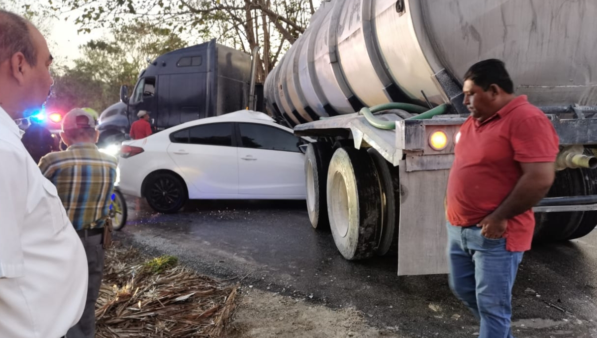 El conductor del automóvil quedó lesionado El conductor del automóvil quedó lesionado