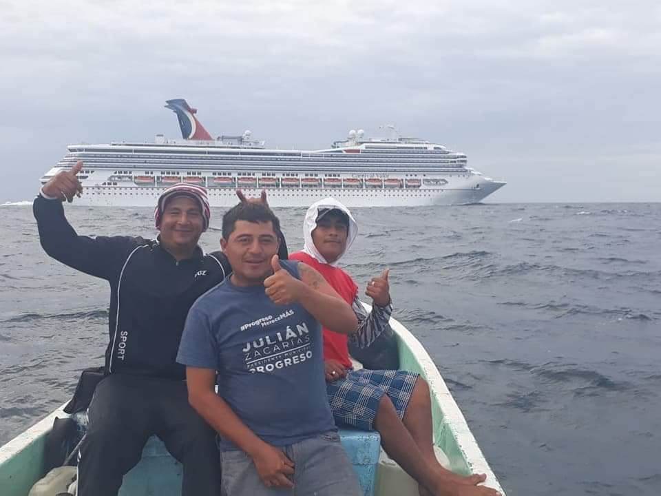 Tripulantes del navío ribereño “Madisson” llevan más de 10 días extraviados en el mar de Progreso