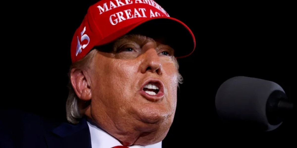 Tras ser acusado, Donald Trump aseguró que es víctima de una persecución política