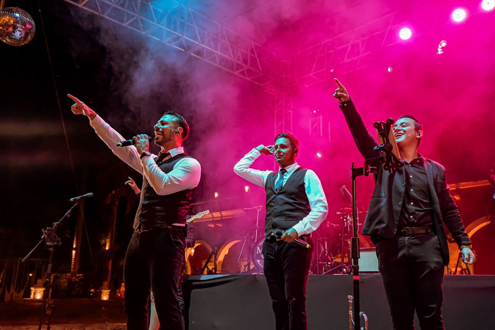 “Una Noche Con Muziek incluye un nuevo repertorio, con melodías llenas de romanc