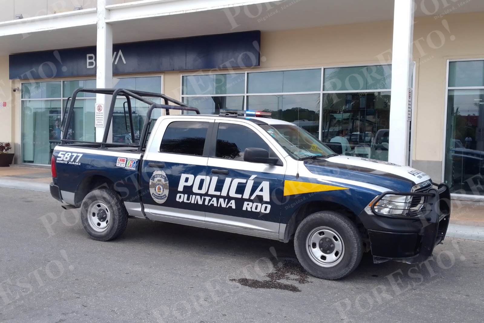 Intento de robo y disparos en una plaza en Cancún causaron movilización policiaca