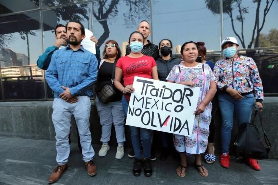 Familiares de personas privadas de la libertad denunciaron a García Luna
