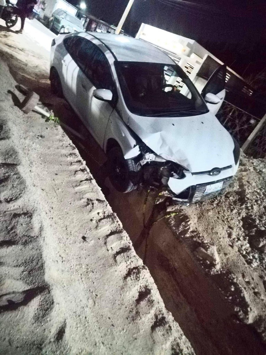 La conductora, en estado de ebriedad, fue trasladada a la FGE, ya que no podía decir ni su nombre