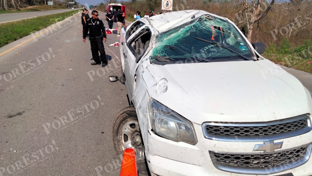 Tres de los pasajeros que viajaban en la parte trasera resultaron heridos de gravedad