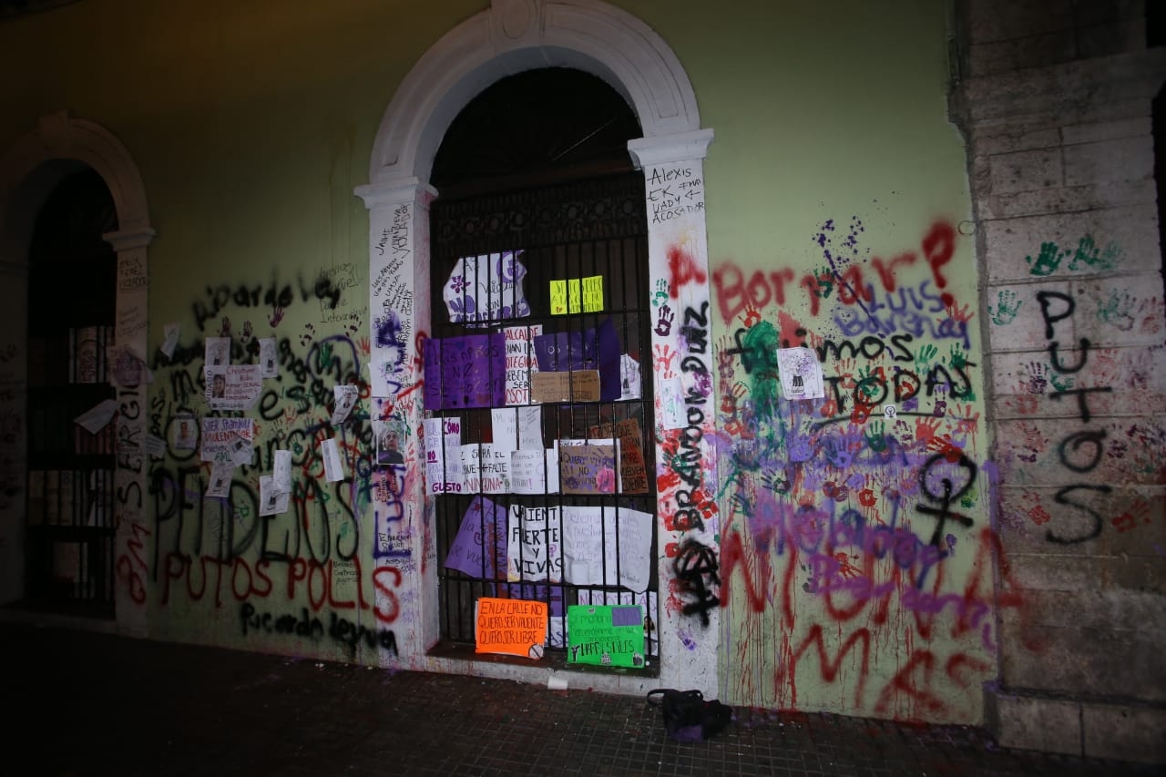 El Palacio de Gobierno fue el más vandalizado por la marcha del 8M en Mérida El Palacio de Gobierno fue el más vandalizado por la marcha del 8M en Mérida