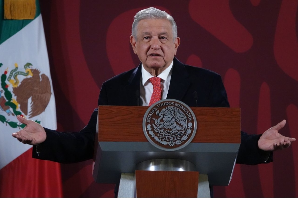El Secretario de Salud informó que AMLO podría ser dado de alta en dos días