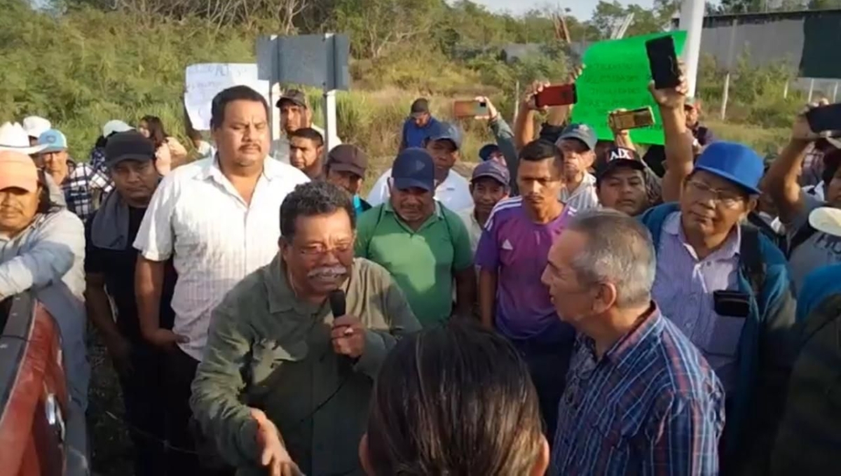 Los ejidatarios de Bacalar desistieron tras dialogar por persona del Gobierno Los ejidatarios de Bacalar desistieron tras dialogar por persona del Gobierno