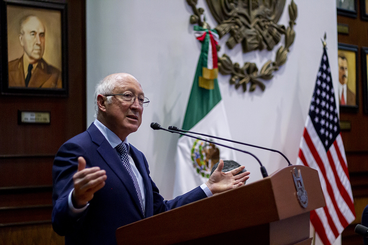 Los criminales no tienen dónde esconderse y enfrentarán a la justicia: Ken Salazar