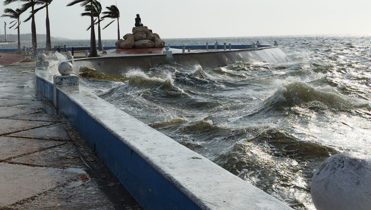 Una "Surada" provocará fuertes vientos y oleaje elevado en la costa Una "Surada" provocará fuertes vientos y oleaje elevado en la costa