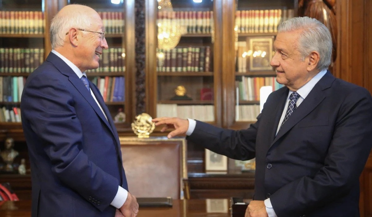 El presidente AMLO y Ken Salazar se reunieron en Palacio Nacional El presidente AMLO y Ken Salazar se reunieron en Palacio Nacional