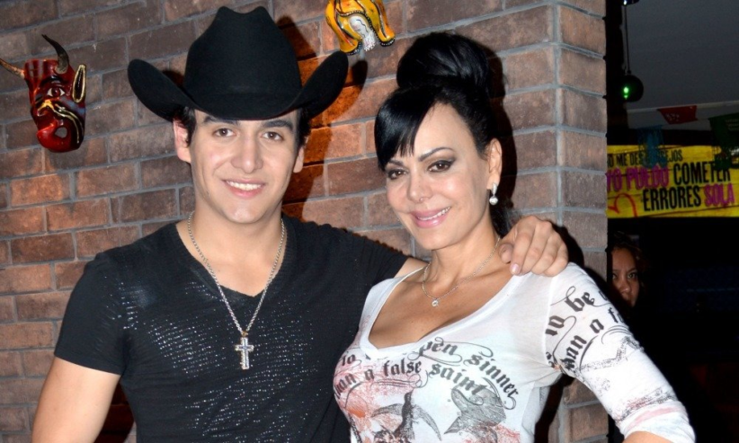 Maribel Guardia se lleva al hijo de Julián Figueroa de vacaciones a Disney