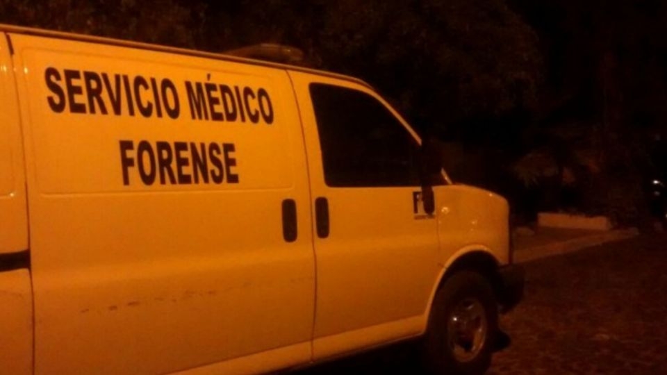 Elementos de la policía municipal y de la policía estatal acudieron al lugar, ubicando dentro de un inmueble en la comunidad El Tejocote
Elementos de la policía municipal y de la policía estatal acudieron al lugar, ubicando dentro de un inmueble en la comunidad El Tejocote