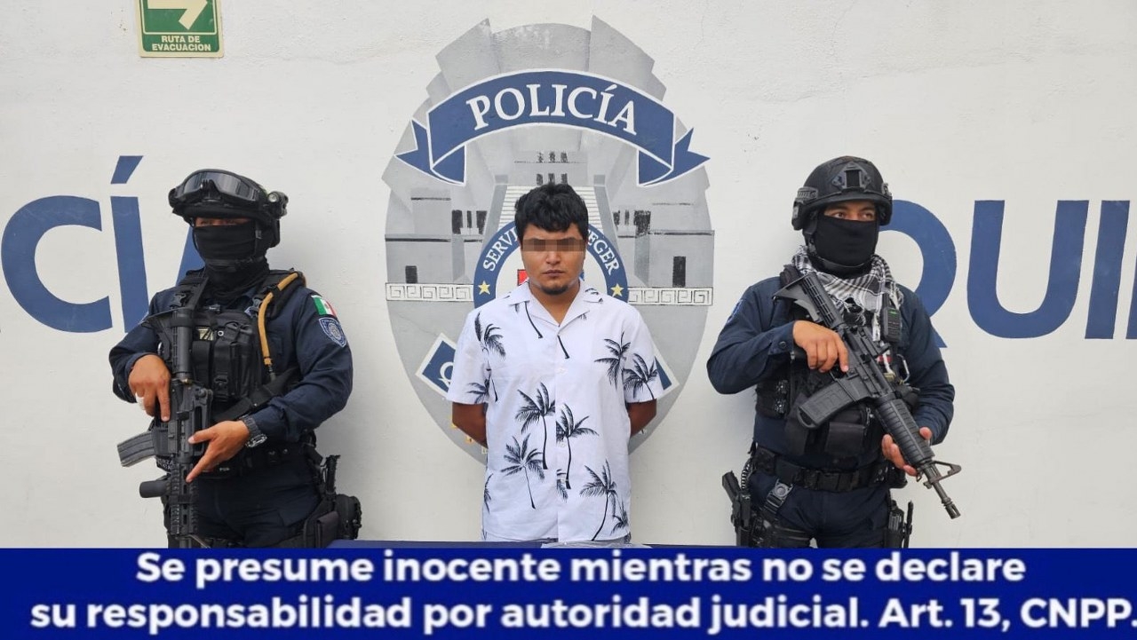 El asegurado, identificado como Alexis “N”, intentó huir cuando se percató de la presencia de la Policía Municipal El asegurado, identificado como Alexis “N”, intentó huir cuando se percató de la presencia de la Policía Municipal