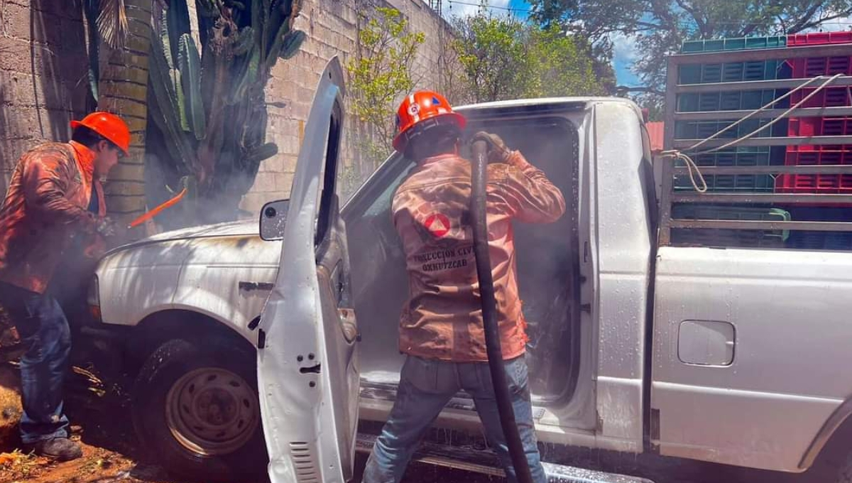 Personal de Protección Civil sofocaron el incendio Personal de Protección Civil sofocaron el incendio