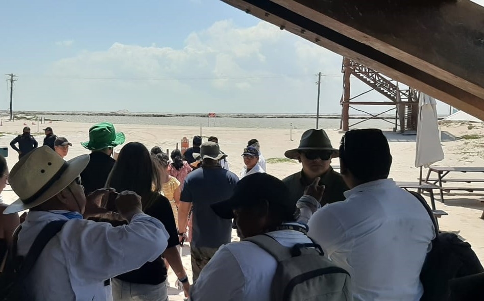 El conflicto entre los guías de turistas en Las Coloradas fue expuesto en el Tianguis Turístico en la CDMX