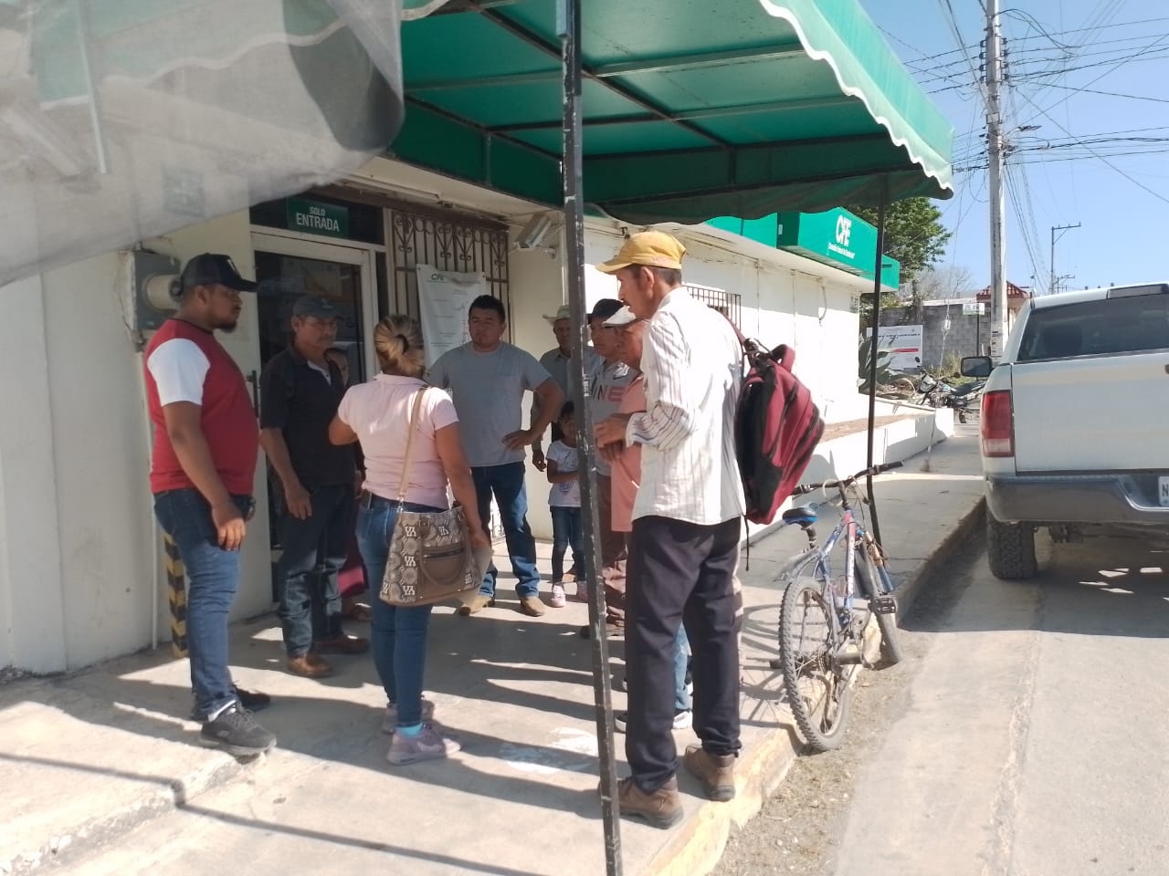 Amenazaron con volver con más gente si no se resuelve el problema Amenazaron con volver con más gente si no se resuelve el problema