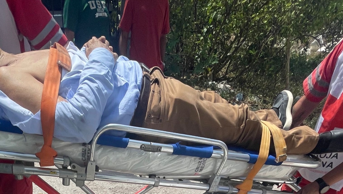 La llanta del costado izquierdo delantero le pasó encima del pecho aplastándole el toráx y fracturándole las costillas La llanta del costado izquierdo delantero le pasó encima del pecho aplastándole el toráx y fracturándole las costillas