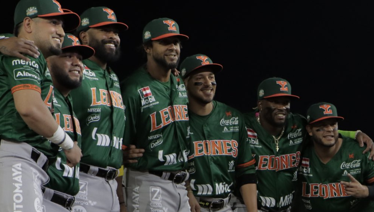 El partido arranca en punto de las 8 de la noche