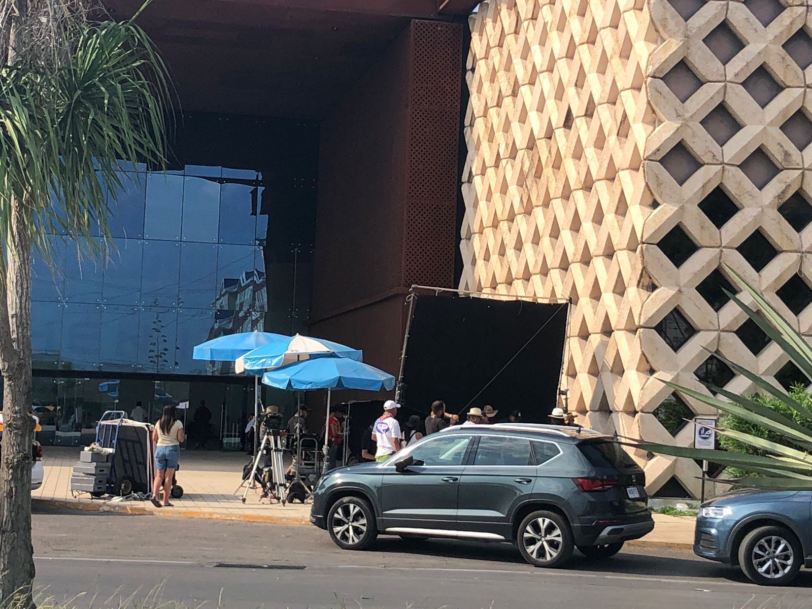 El Centro de Convenciones Yucatán Siglo XXI será un aeropuerto en la serie de Netflix