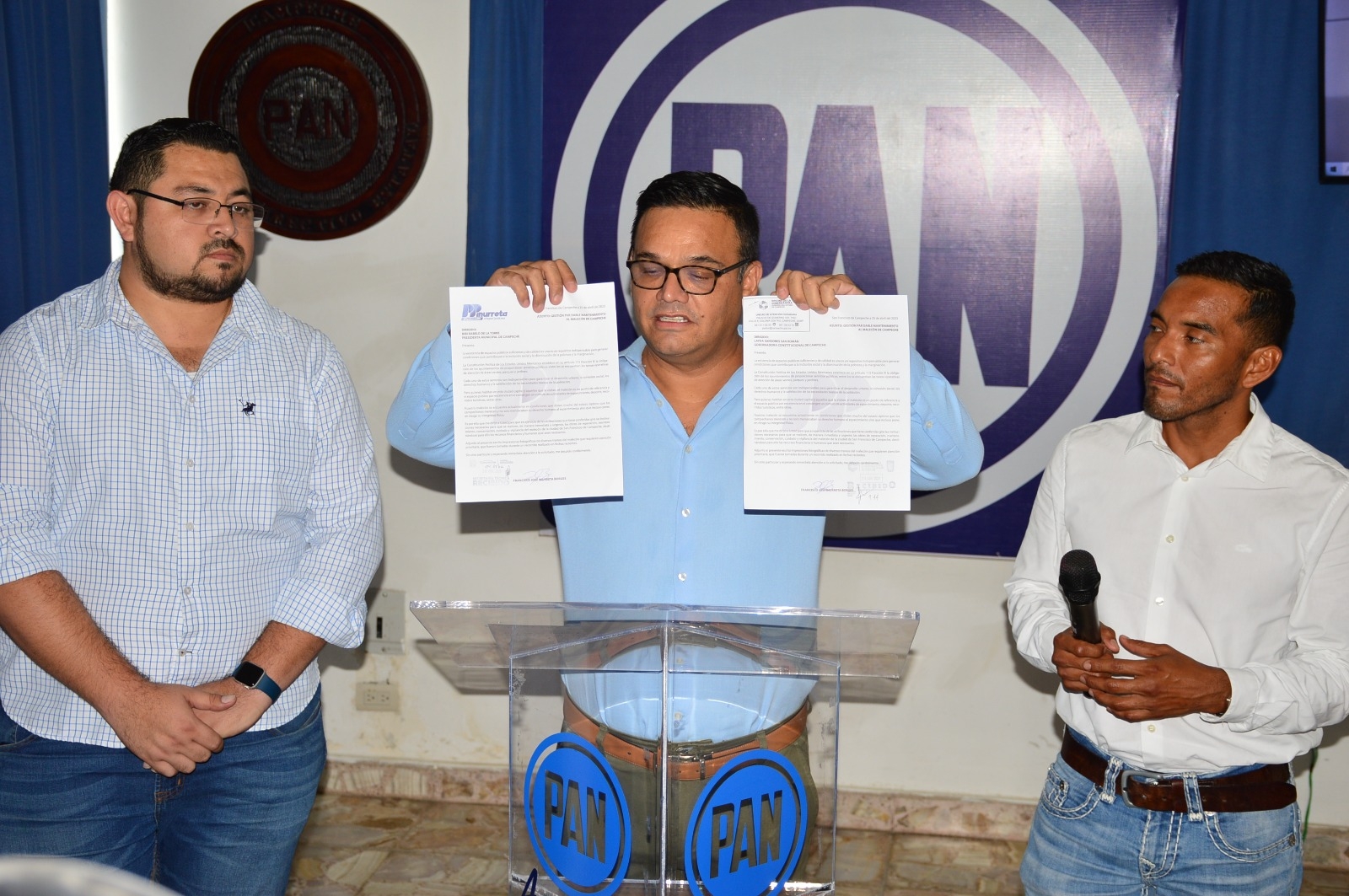 El vocero de Partido Acción Nacional, José Inurreta Borges pidió reparar el Malecón de Campeche El vocero de Partido Acción Nacional, José Inurreta Borges pidió reparar el Malecón de Campeche