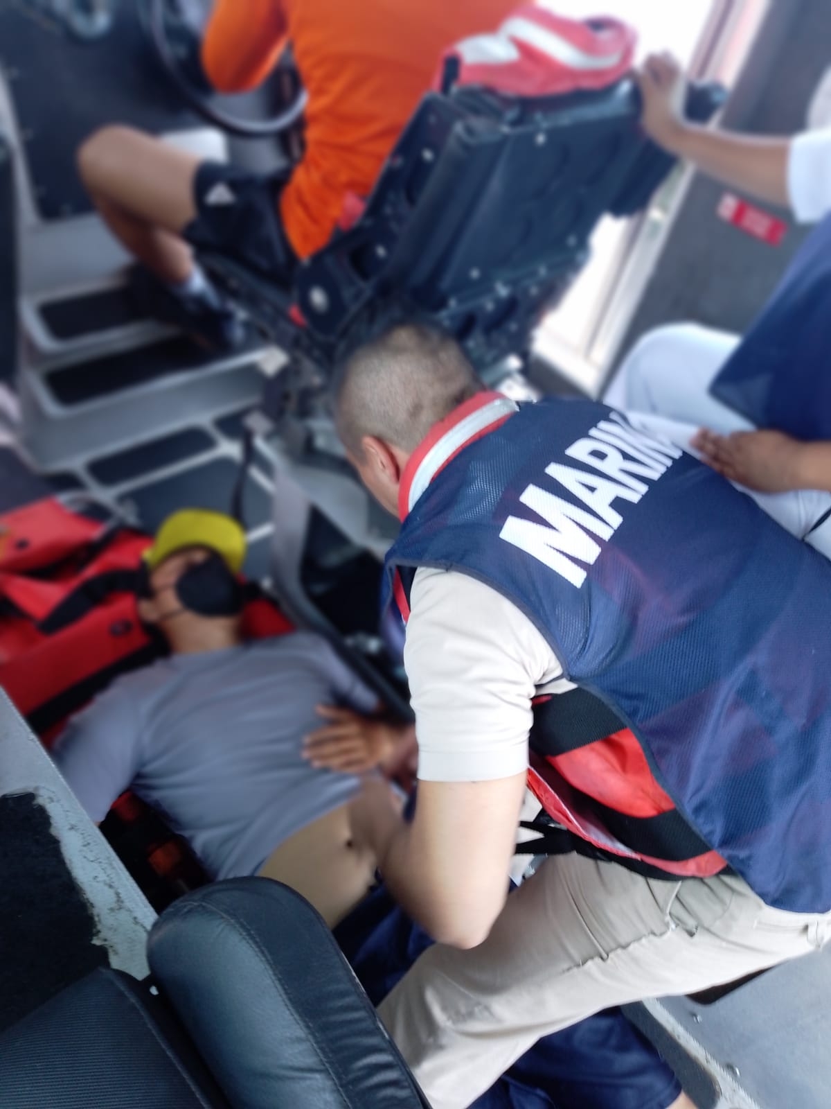 En tan sólo 15 días, la Marina ha evacuado a cuatro marineros que presentaban un infortunio En tan sólo 15 días, la Marina ha evacuado a cuatro marineros que presentaban un infortunio