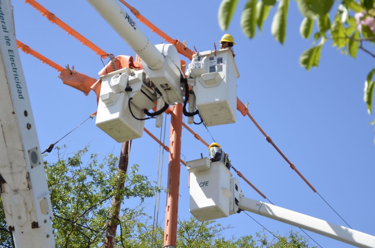 CFE atenderá variaciones de voltaje en Atasta Pueblo desde junio