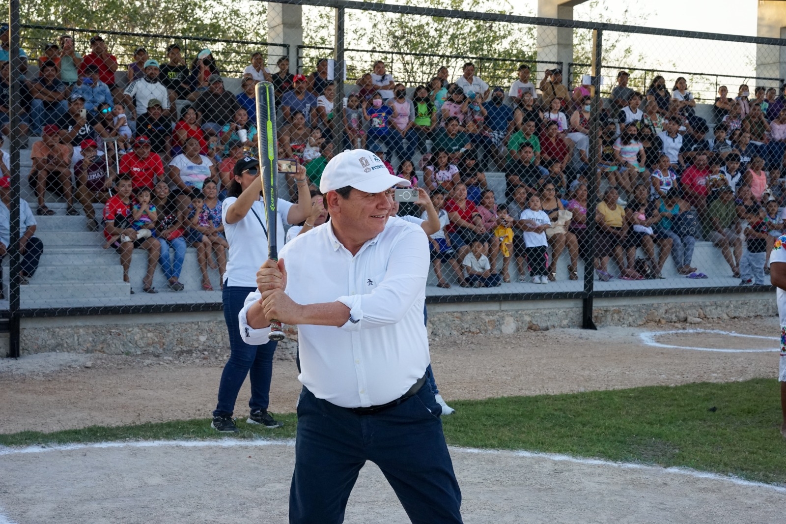 Joaquín Díaz mencionó que el presidente Andrés Manuel López Obrador está destinando recursos para la construcción de obras