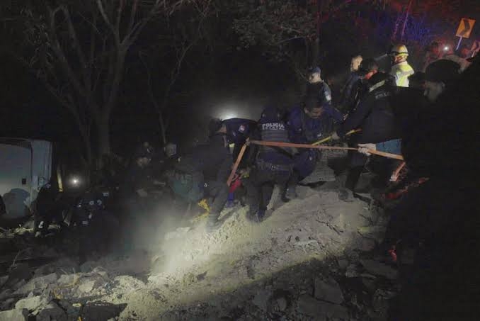 De un saldo de 18 personas sin vida, de los cuales son 7 hombres y 11 mujeres