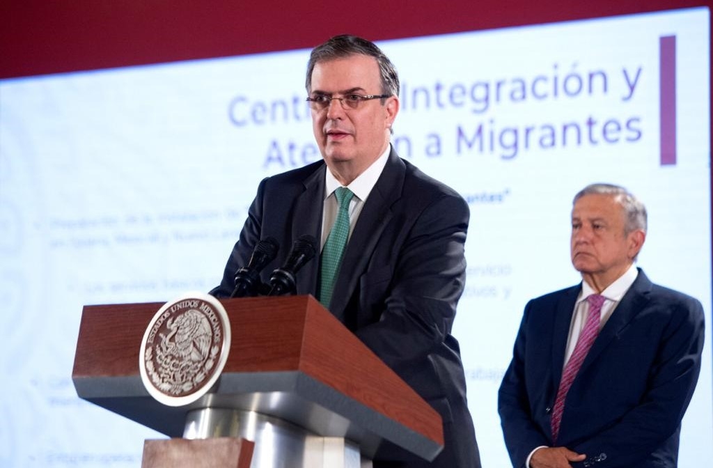 Presidente AMLO y canciller Marcelo Ebrard en conferencia matutina