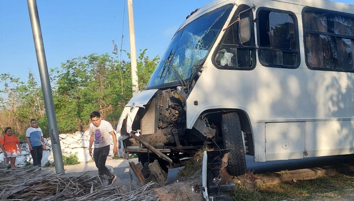 No se reportaron personas heridas en el accidente en Huhí