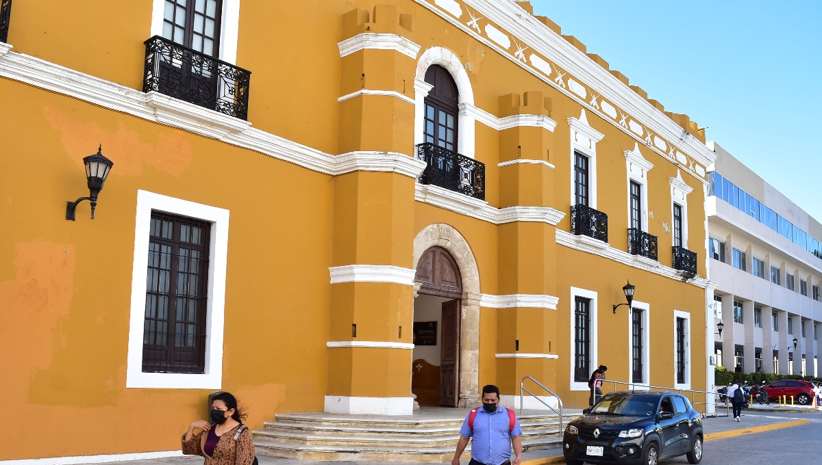 En el caso del DIF municipal, fueron encontradas irregularidades por 2 millones 736 mil 354 pesos En el caso del DIF municipal, fueron encontradas irregularidades por 2 millones 736 mil 354 pesos
