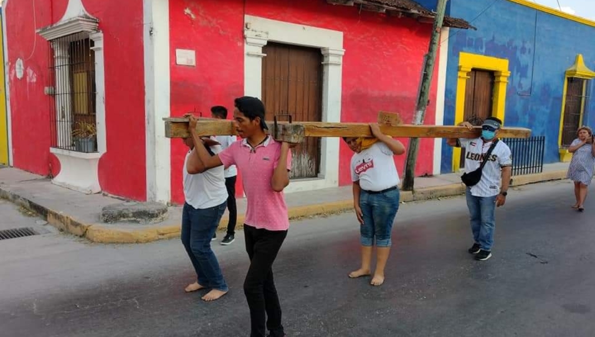 Marcha del silencio en Champotón provoca reunión de varios jóvenes