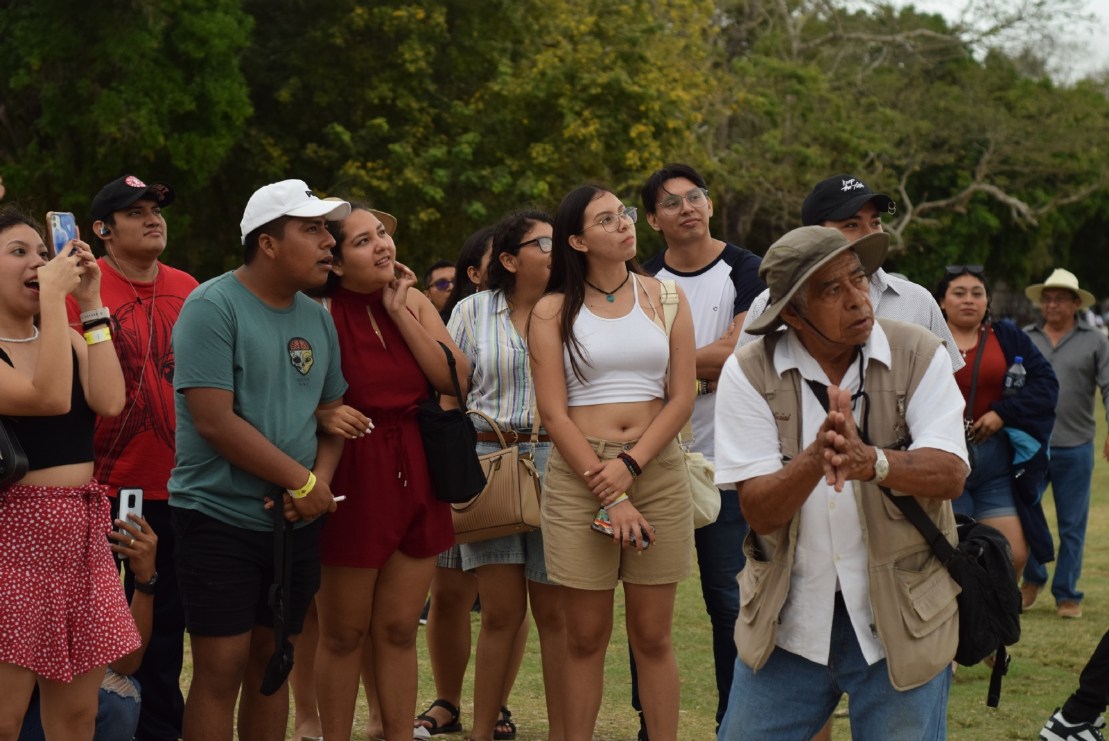 Chichén Itzá continúa abierta al público Chichén Itzá continúa abierta al público