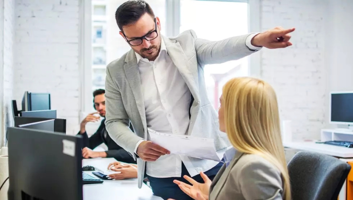 Los despidos pueden llegar por faltar y llegar tarde al trabajo Los despidos pueden llegar por faltar y llegar tarde al trabajo