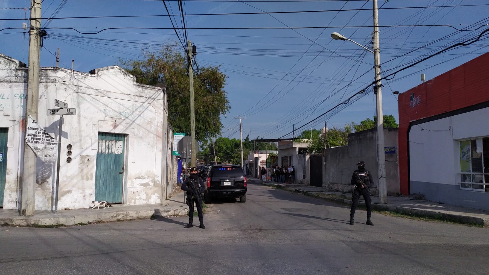 La calle 87 con 66 de Mérida permanece bloqueada