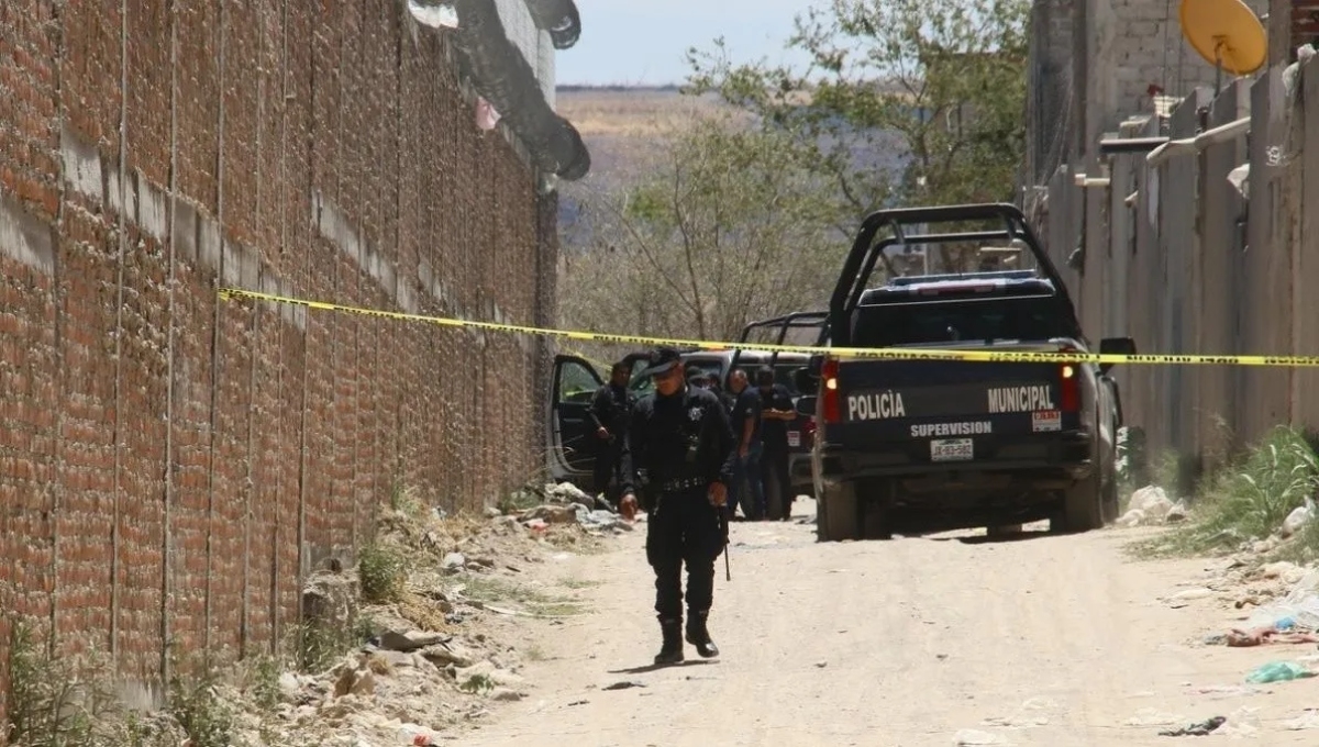 Encuentran maleta encintada en Guanajuato, con cuerpo de un joven en el interior